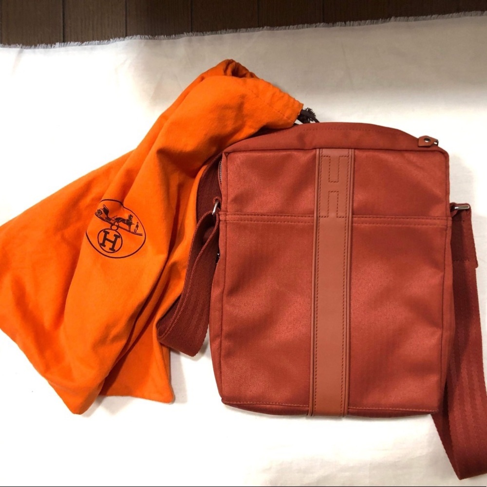 Hermes Messenger Bag 💲1100